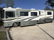 2005 Fleetwood Bounder 38N available for rent in Navasota Texas