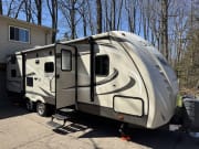 2017 Crossroads RV Sunset Trail Super Lite available for rent in Wausau Wisconsin