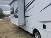 2021 Nexus RV Triumph Class C for rent in Richelieu Quebec