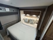 2021 Sunseeker LE  by Forest River for rent in 76116