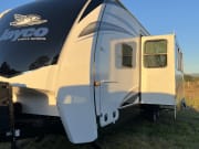 2022 Jayco Eagle HT available for rent in Sandy Oregon