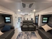 2024 East to West Ahara Fifth Wheel for rent in ARDMORE Oklahoma