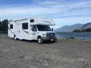 2015 Thor Majestic Class C for rent in Hood River Oregon