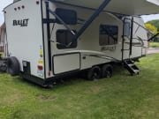 2020 Keystone RV Bullet Crossfire Travel Trailer for rent in Beloit Ohio