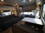 2025 Conquest  by Gulf Stream for rent in N4W 1M6