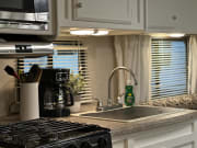 2017 Apex LE  by Coachmen for rent in 03466