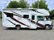 2021 Quantum SE  by Thor for rent in 19006