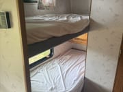 1994 300dbbh  by Jayco for rent in 49130