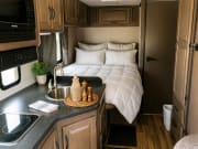 2018 Thor Majestic Class C for rent in Las Vegas Nevada