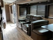 2021 Keystone RV Cougar Travel Trailer for rent in Buena Vista Virginia