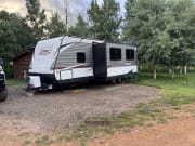 2019 Dutchmen Coleman Lantern Travel Trailer for rent in Albuquerque New Mexico