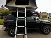 2007 FJ cruiser  by Toyota for rent in 96022