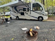 2018 Thor Axis Class A for rent in Denville New Jersey