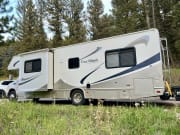 2006 5000  by Four Winds for rent in 59714