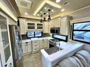 2022 Vanleigh RV Beacon Fifth Wheel for rent in Bridgeport Texas