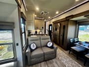 2024 Alliance RV Paradigm Fifth Wheel for rent in Tavares Florida