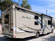 2017 Thor Four Winds available for rent in Tampa Bay Florida