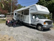 2004 Bigfoot RV Motorhome  by Bigfoot RV for rent in K7A 4S7