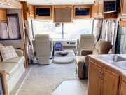 2008 Fleetwood Fiesta LX Class A for rent in Albuquerque New Mexico