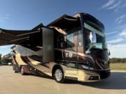 2015 Phaeton 36 QHS  by Tiffin for rent in 78704