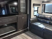 2021 Coachmen Brookstone available for rent in Sanford Florida