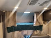 2019 Freedom Elite  by Thor Motor Coach for rent in 85022