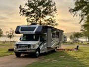 2021 Forest River Coachmen Leprechaun Premier Class C for rent in Granbury Texas