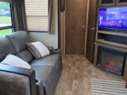 2017 Reflection  by Grand Design for rent in 37138