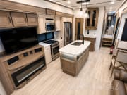 2022 Alliance RV Paradigm Fifth Wheel for rent in Aransas Pass Texas
