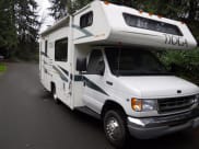 2001 Fleetwood Tioga Class C available for rent in South Bend, Washington