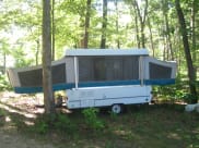 2002 Coleman Destiny Santa Fe Popup Trailer available for rent in Whitehall, Michigan