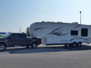2009 Heartland 2009 Big COUNTRY Fifth Wheel available for rent in Crawfordsville, Indiana