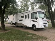 2008 Winnebago Sightseer Class A available for rent in Howell, New Jersey