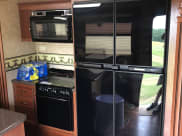 2011 Crossroads Seville Fifth Wheel available for rent in Athens, Texas