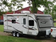 2013 Jayco Jay Feather Ultra Lite Travel Trailer available for rent in Elkhart, Indiana