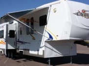 2007 Heartland Cyclone Toy Hauler available for rent in Tonopah, Arizona