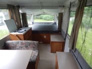 2001 Coleman Santa Fe Popup Trailer available for rent in Pocono Lake, Pennsylvania