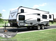 2017 Starcraft Launch 19BHS Travel Trailer available for rent in Gilbert, Arizona