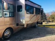 2005 Dolphin LX Class A available for rent in Maineville, Ohio