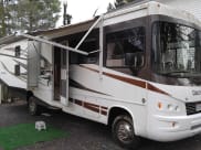2011 Forest River Georgetown Class A available for rent in Reynoldsburg, Ohio