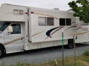 2006 Coachmen Freedom Class C available for rent in Sparks, Nevada