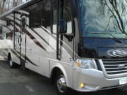 2012 Newmar Bay Star Class A available for rent in Elyria, Ohio