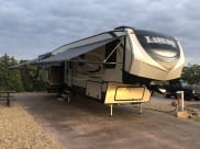 2018 Keystone Laredo Fifth Wheel available for rent in Maryville, Tennessee