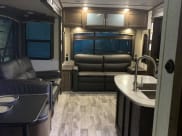 2019 Keystone Cougar Fifth Wheel available for rent in Goose Creek, South Carolina