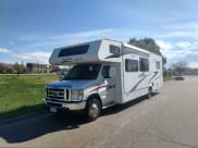 2009 Coachmen Freedom Express Class C available for rent in Longmont, Colorado