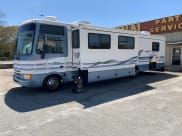 1999 Pace-Arrow 37c Class A available for rent in Social Circle, Georgia