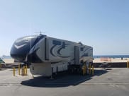 2016 Grand Design Solitude Fifth Wheel available for rent in Glendale, Arizona