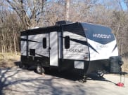 2020 Keystone Hideout Travel Trailer available for rent in Arlington, Texas