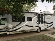 2014 Thor Chateau Class C available for rent in Saint Charles, Missouri