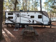 2017 Grand Design 2400BH Travel Trailer available for rent in Dalzell, South Carolina